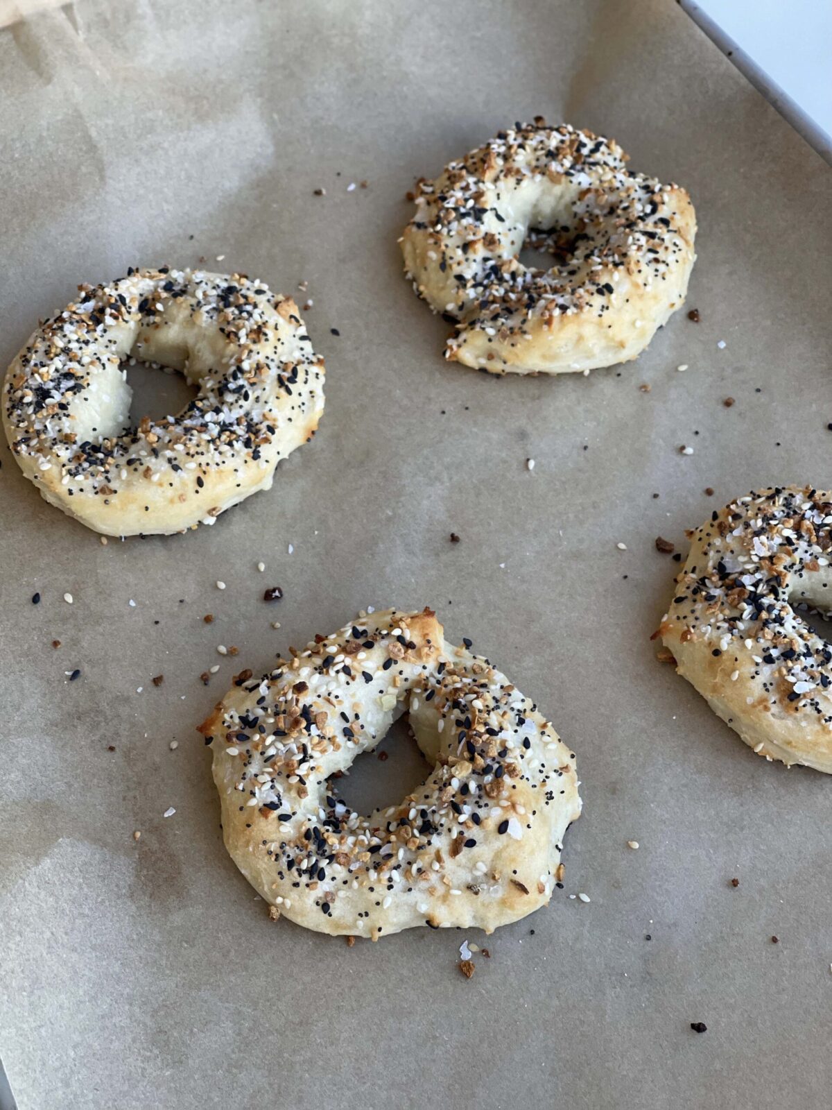 How to Make a Bagel with 3 Ingredients. Flour, Greek yogurt, and garlic salt is all you need to make a NY style bagel. It is an easy recipe for a fun breakfast or brunch. Happy Cooking! www.ChopHappy.com #bagel #howtomakeabagel