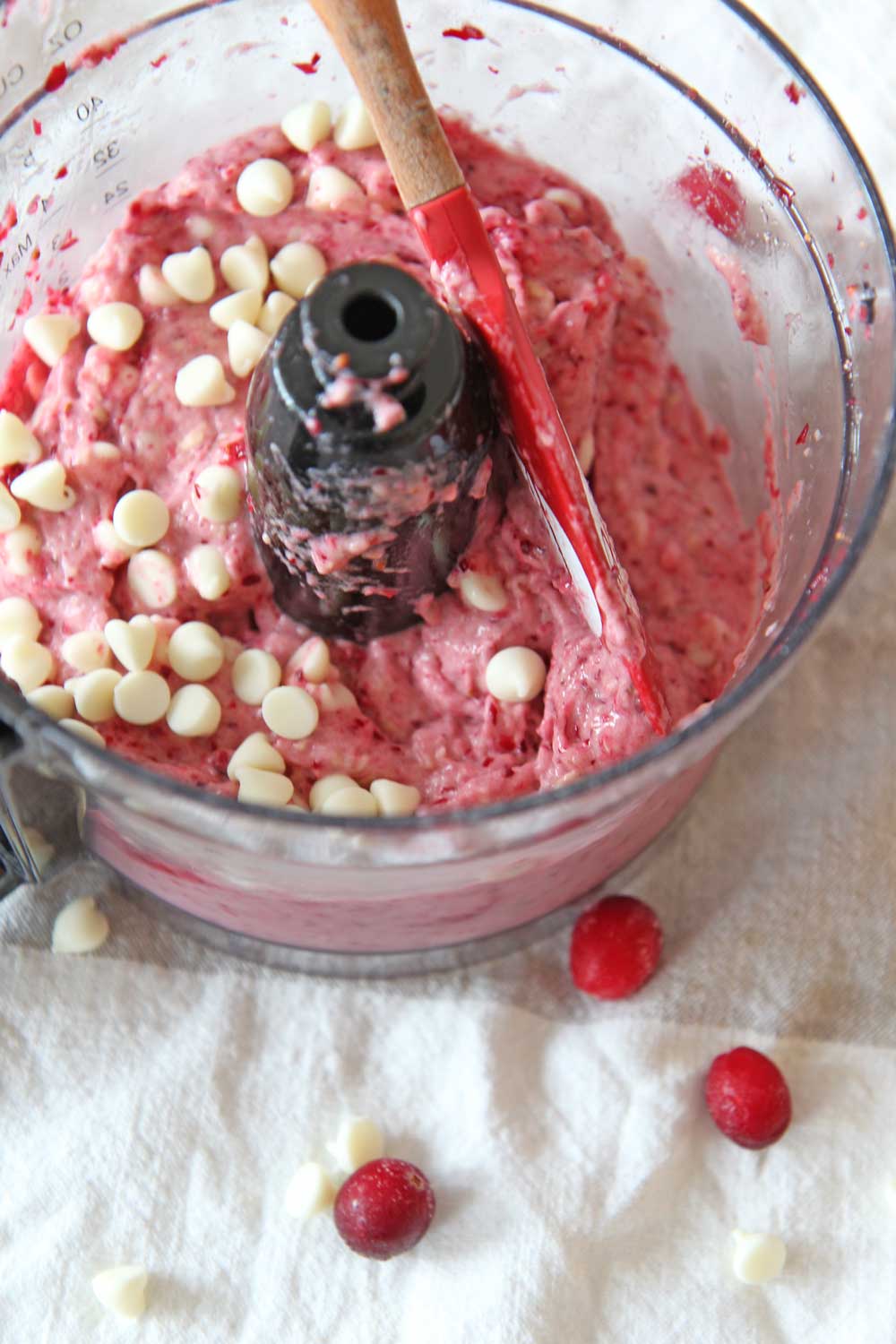 3 Ingredient Frozen Cranberry White Chocolate Ice Cream. Just cranberries, bananas, and white chocolate chips in this recipe. Easy ice cream with no churn or machines. Happy Dessert Making! www.ChopHappy.com #cranberryRecipes #icecream