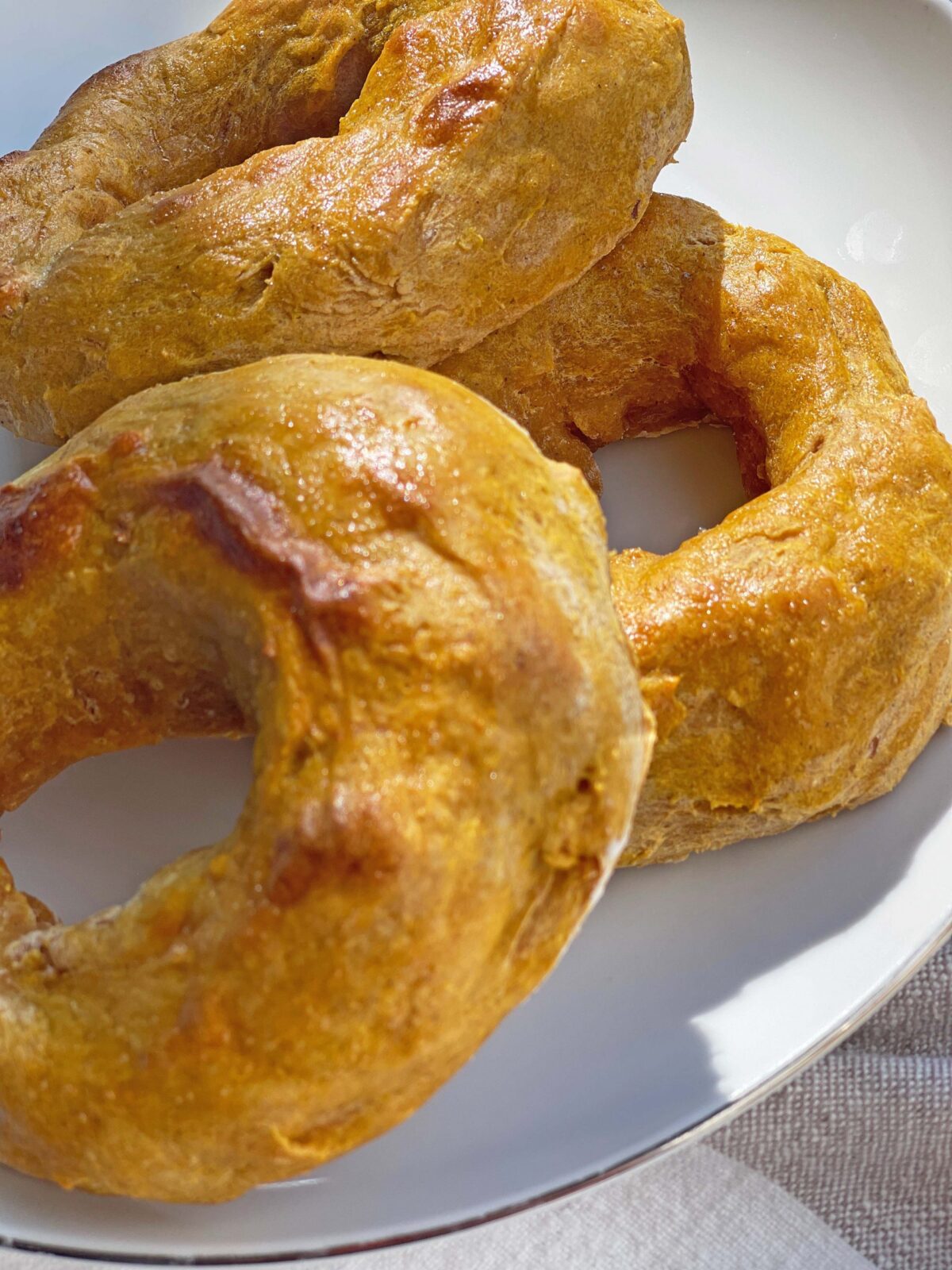3 Ingredient Pumpkin Bagel Recipe. This I s an easy Fall recipe that uses pumpkin spice in your pantry. This is also a non-baker easy baking recipe. Happy Baking! www.ChopHappy.com #PumpkinBagels #Pumpkinrecipes